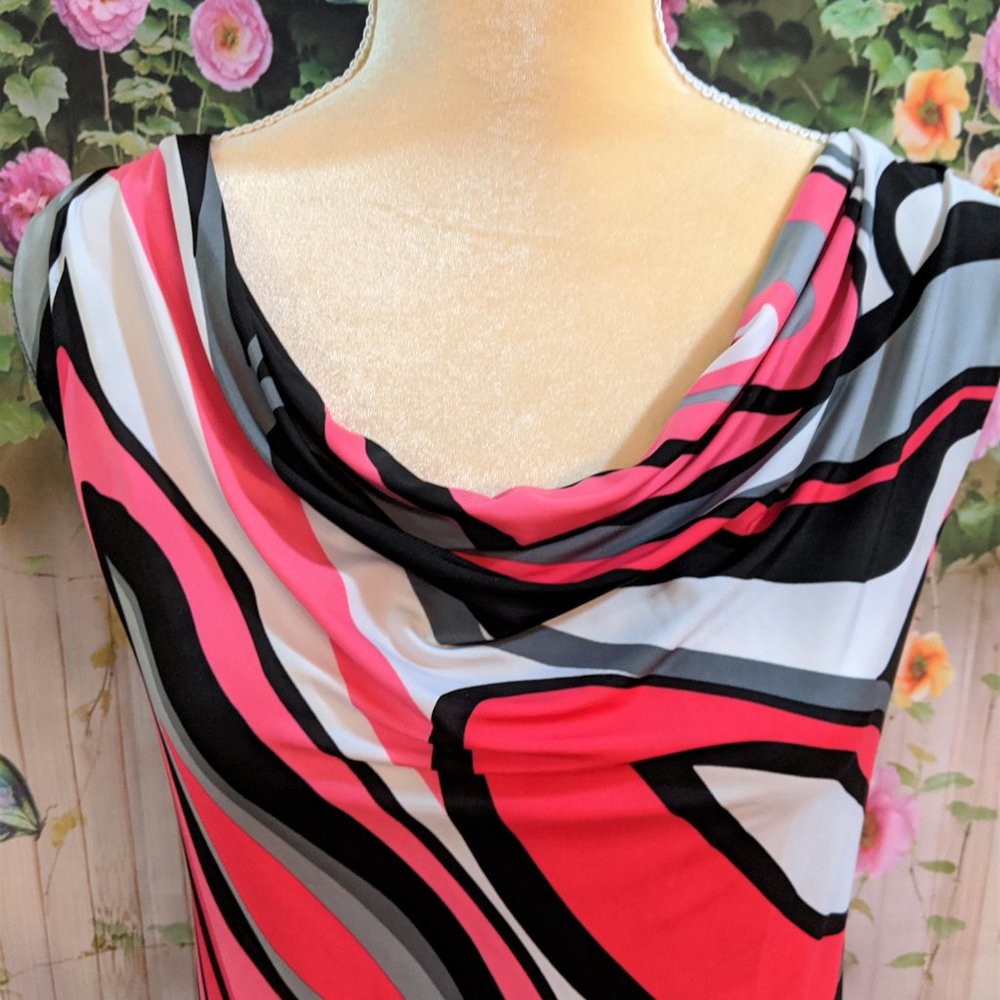 Halter Dropped Neckline Top Size Large - Picture 2 of 5